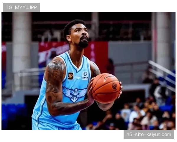 米奇内线防守贡献稳定 青岛大前锋盖帽数据可观